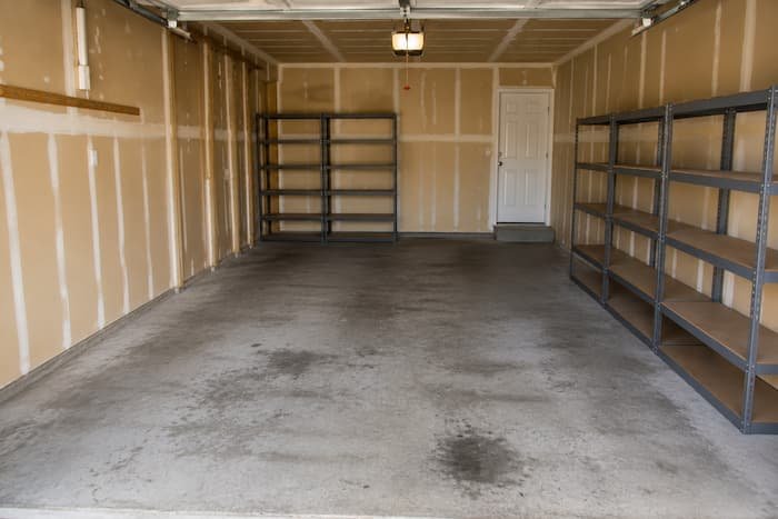 clean garage after junk removal